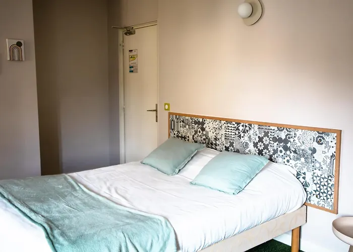 Hotel La Batisse 2*